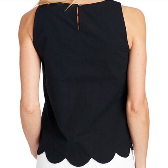 Vineyard Vines Scallop Hem Sleeveless Shell Top - Picture 10 of 10